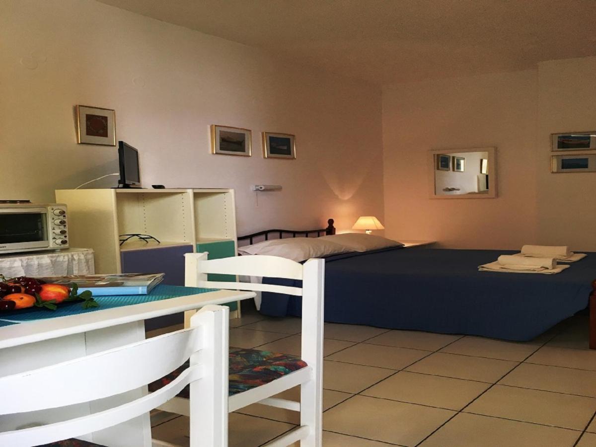 Aigialis Apartments & Studios Kokkini Hani Extérieur photo