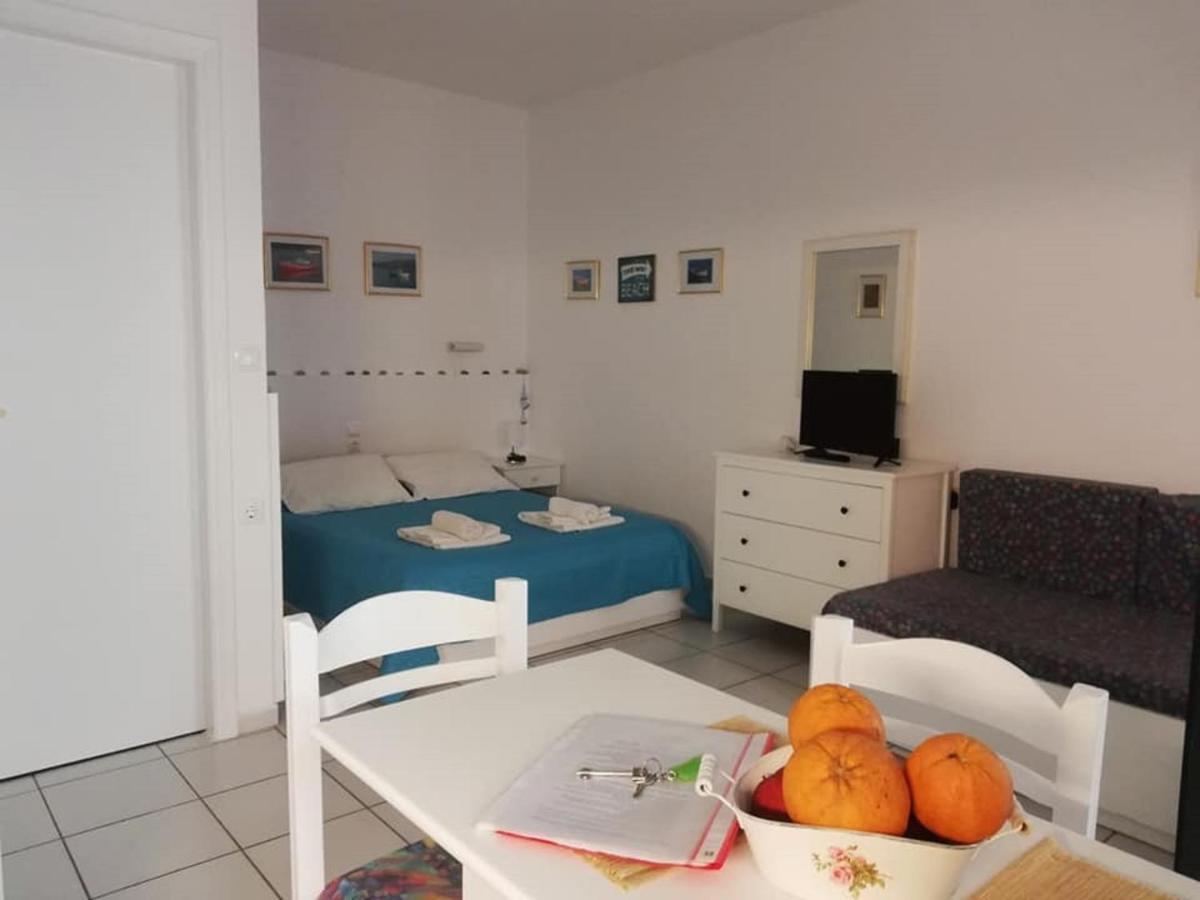 Aigialis Apartments & Studios Kokkini Hani Extérieur photo